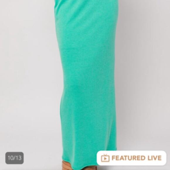 Le Lis- Set Crop Top and Maxi Skirt Green- L NWT - Picture 2 of 12